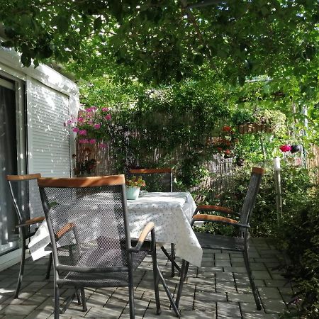 Apartment Golden Dreams Ποντστράνα Εξωτερικό φωτογραφία