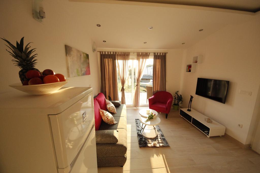 Apartment Golden Dreams Ποντστράνα Εξωτερικό φωτογραφία