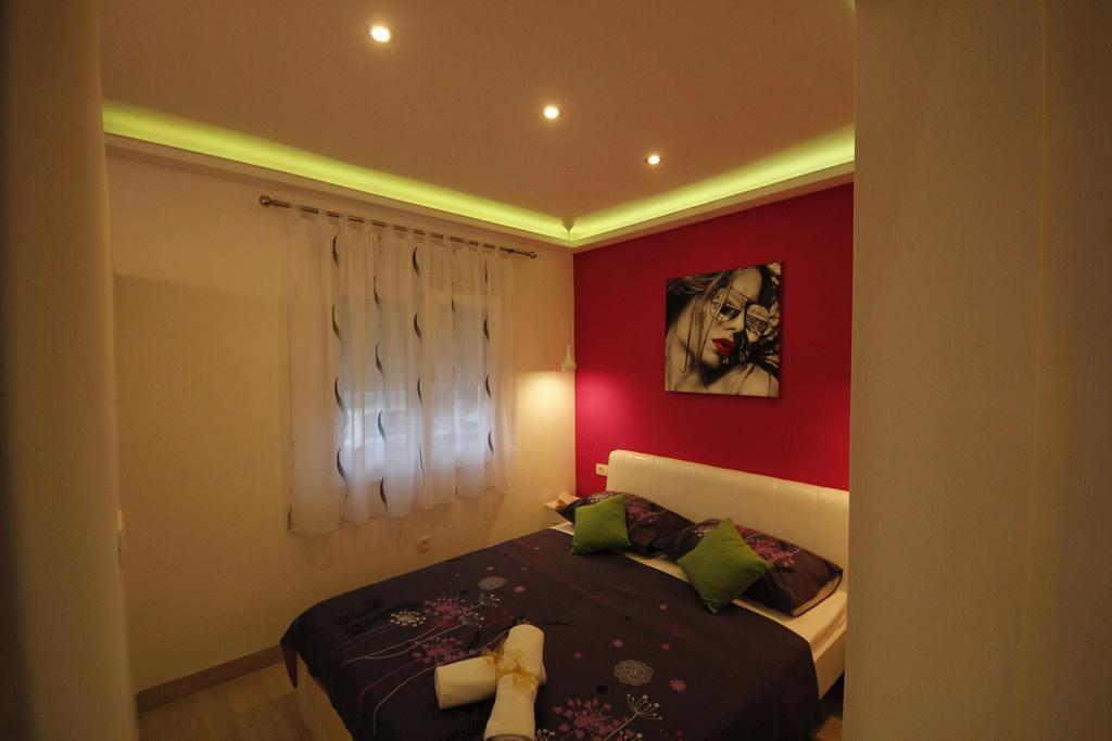 Apartment Golden Dreams Ποντστράνα Εξωτερικό φωτογραφία