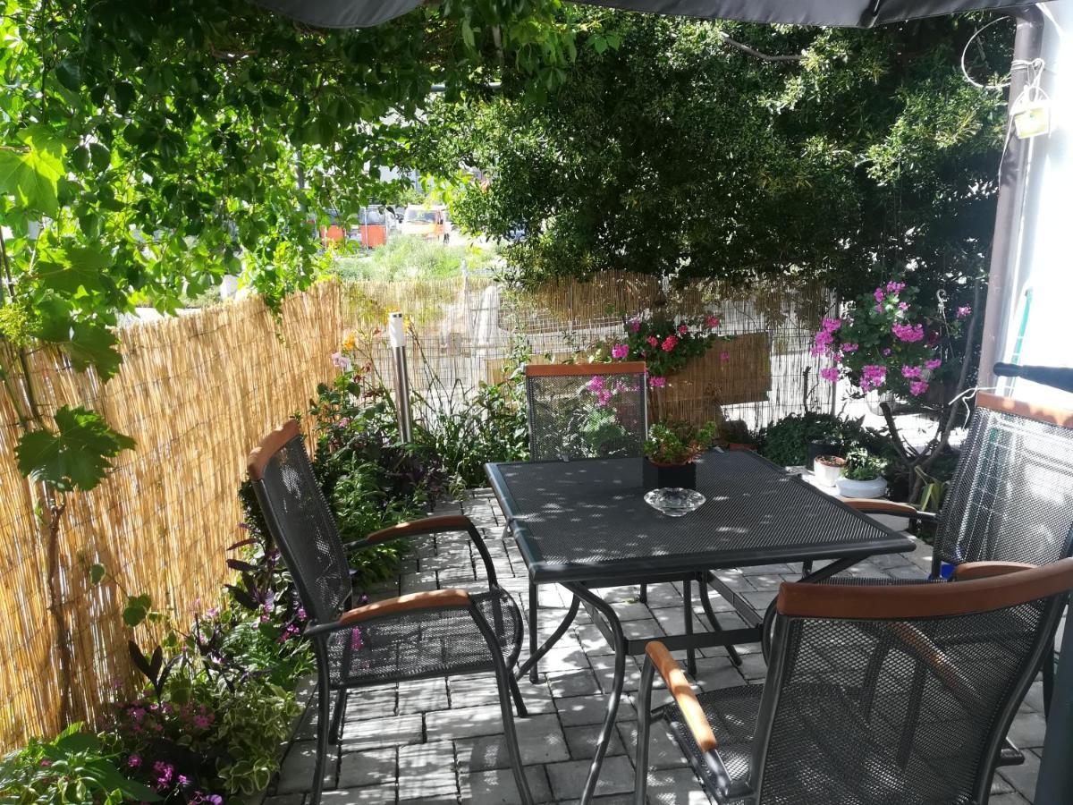 Apartment Golden Dreams Ποντστράνα Εξωτερικό φωτογραφία